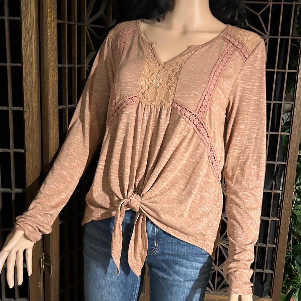 HEM & THREAD FRONT TIE TOP M